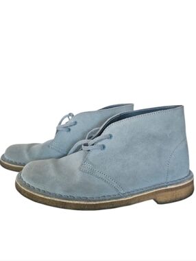 Clarks Ocean Baby Blue Suede Preppy Comfy Desert Boots Sz 7.5 M